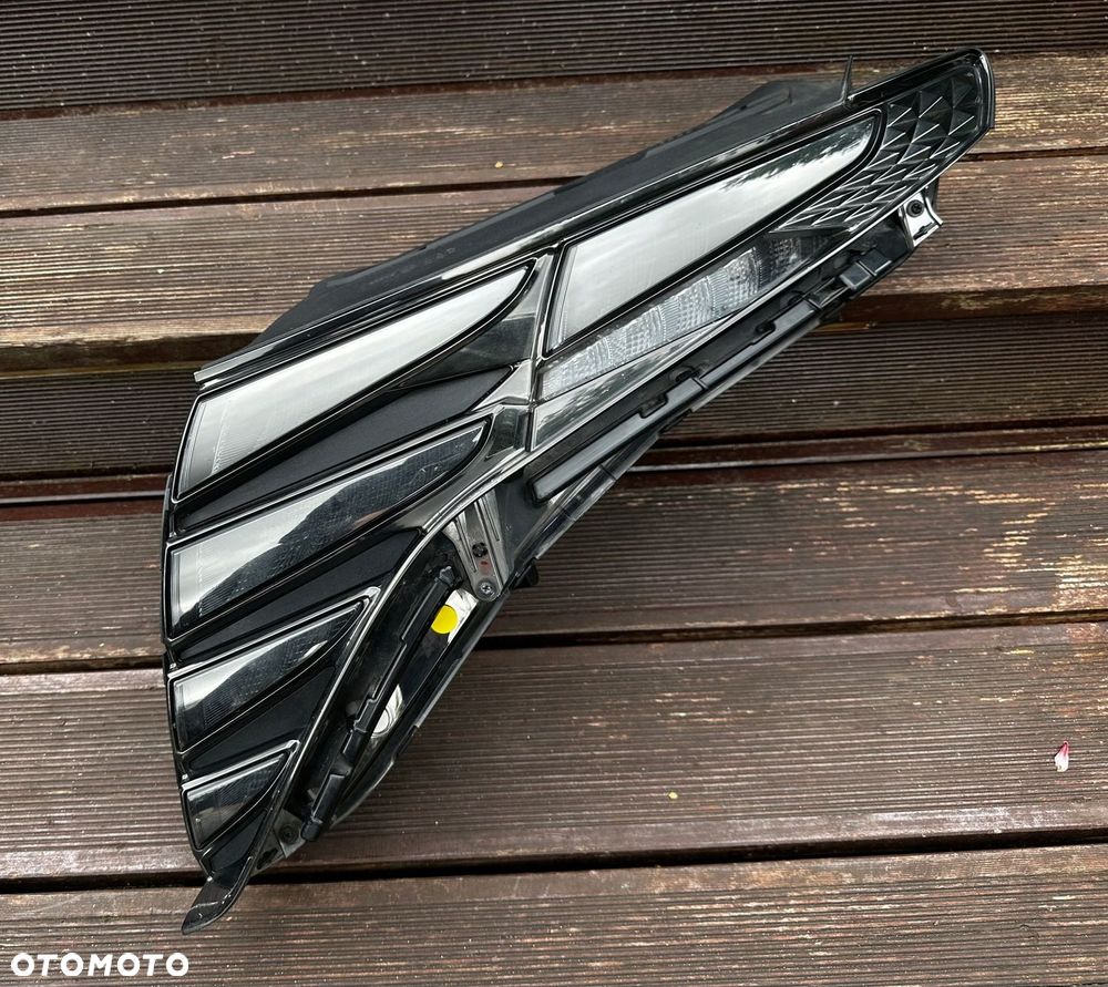 HYUNDAI TUCSON IV lampy przód przednie LED komplet 2021 - 3