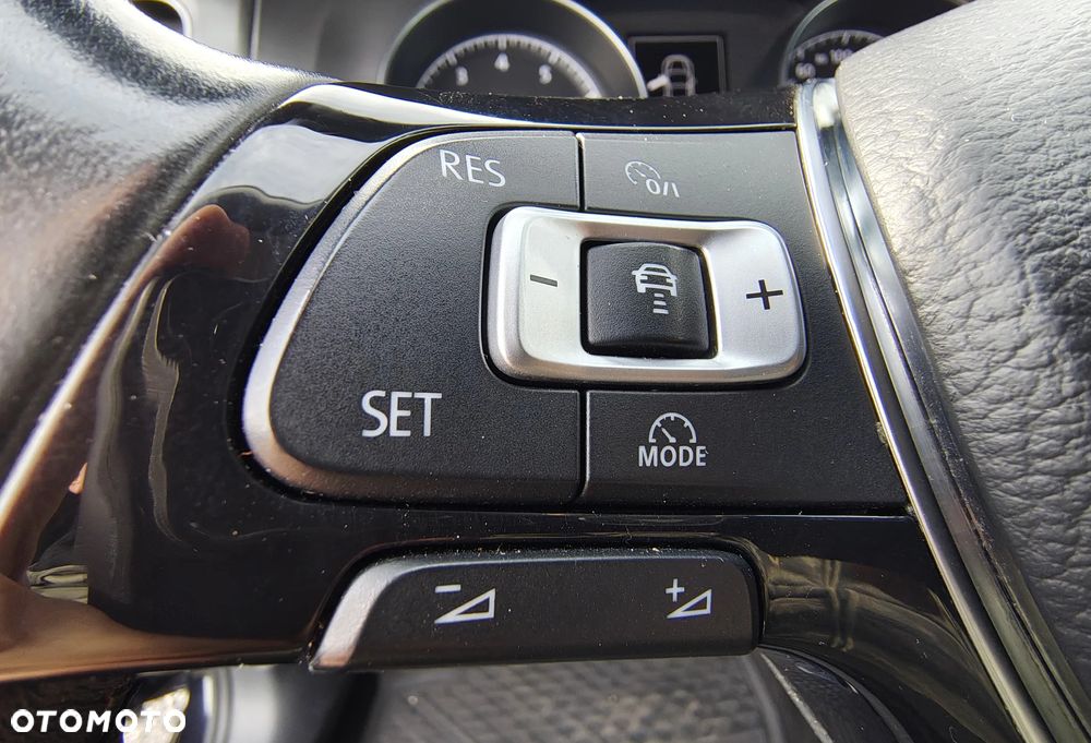 Volkswagen Golf VII 1.4 TSI BMT Comfortline Perfectline - 18