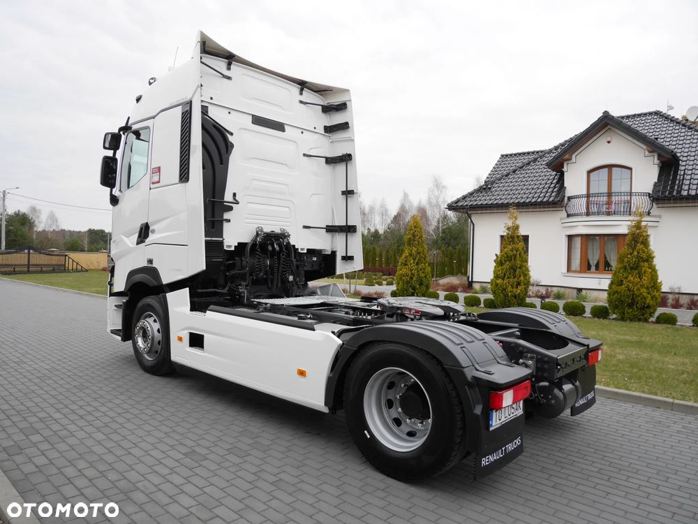 Renault T520 HIGH CAB - 12