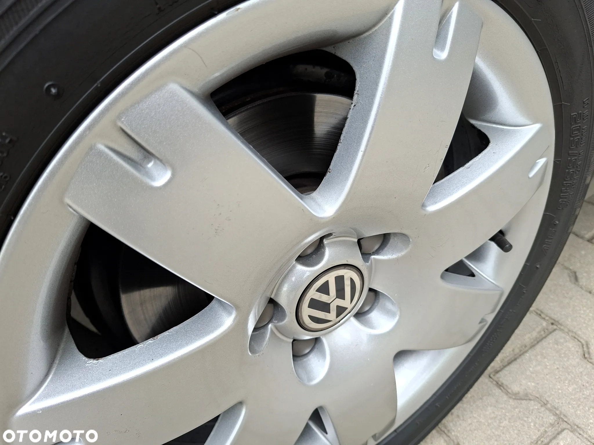 Volkswagen Passat 1.9 TDI Basis - 16