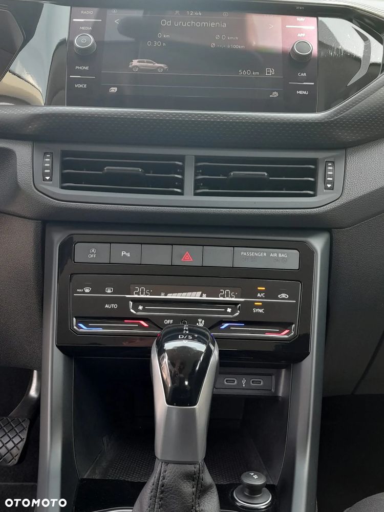 Volkswagen T-Cross 1.0 TSI Life DSG - 13