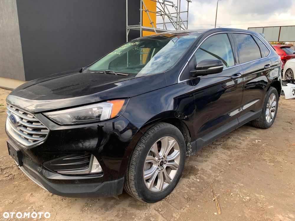 Ford Edge - 1