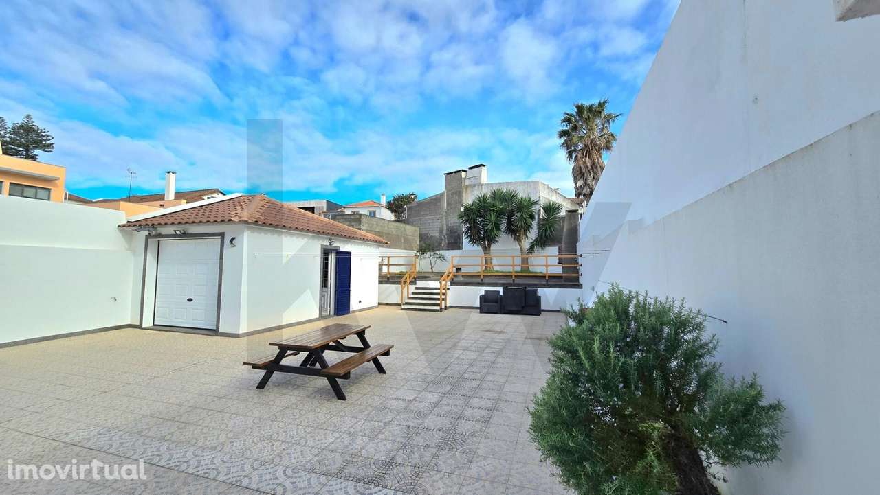 Moradia de Excelência em Bairro Premium da Ribeira Grande - Grande imagem: 3/21