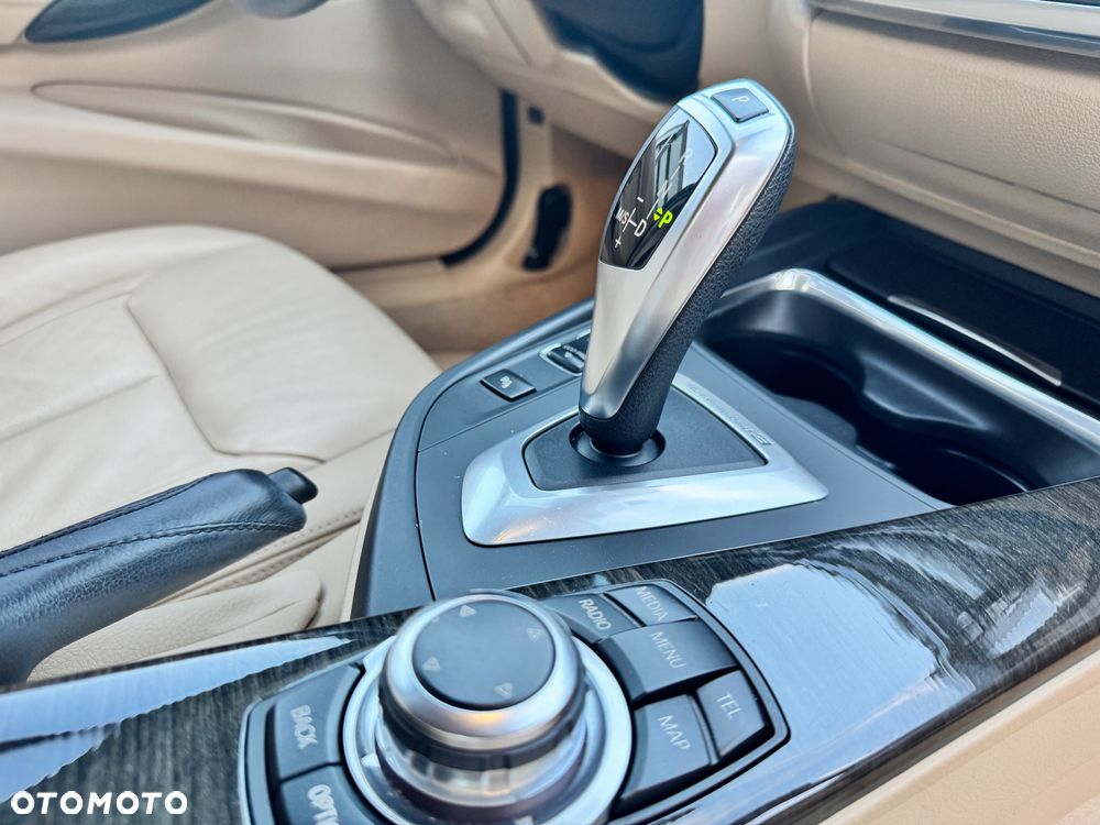 BMW Seria 3 ActiveHybrid Luxury Line - 21