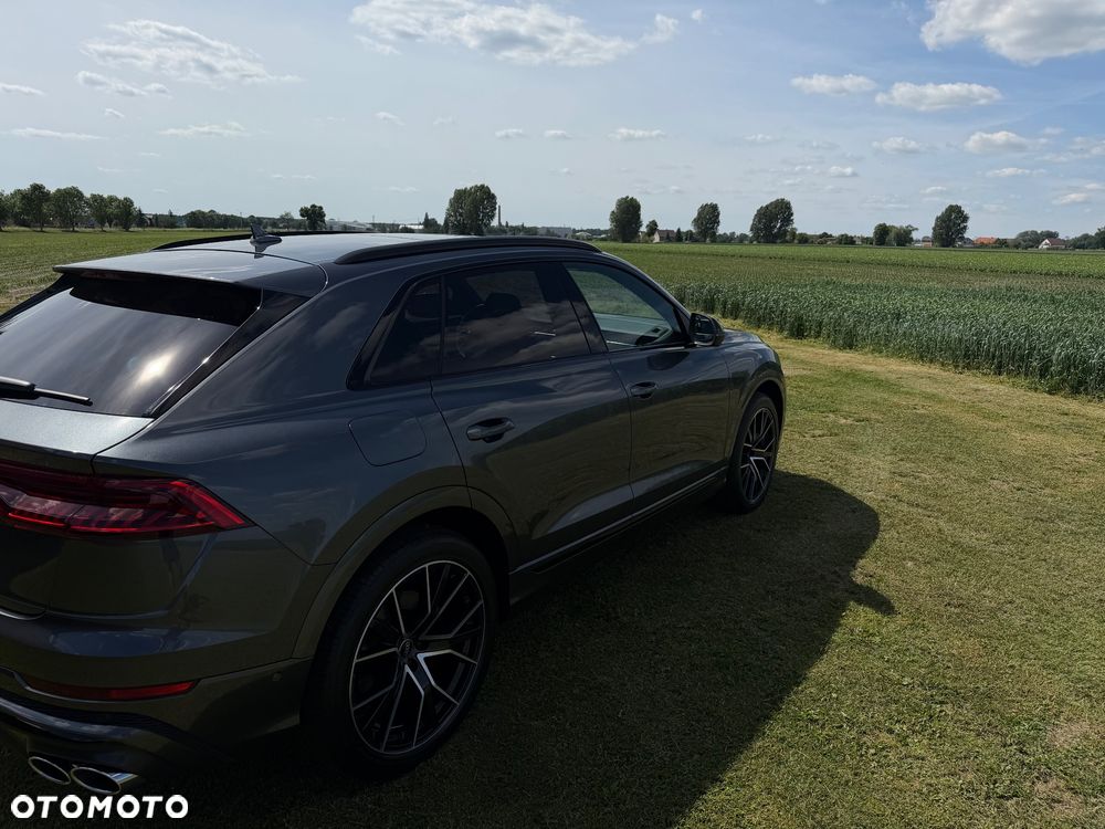 Audi SQ8 - 22