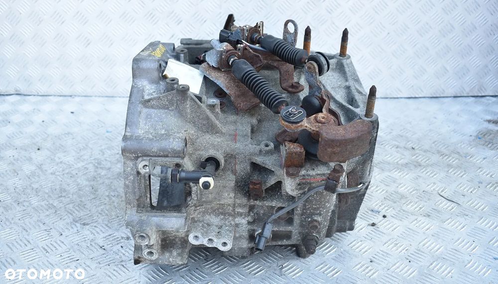 SKRZYNIA BIEGÓW 2.0 DI-D - MITSUBISHI OUTLANDER II - 5