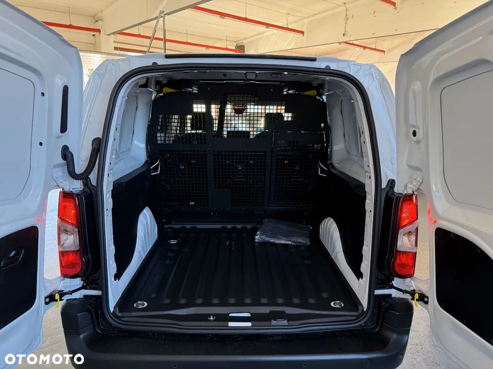 Opel Combo Cargo Załogowe 1.5 102KM L2H1 - 3