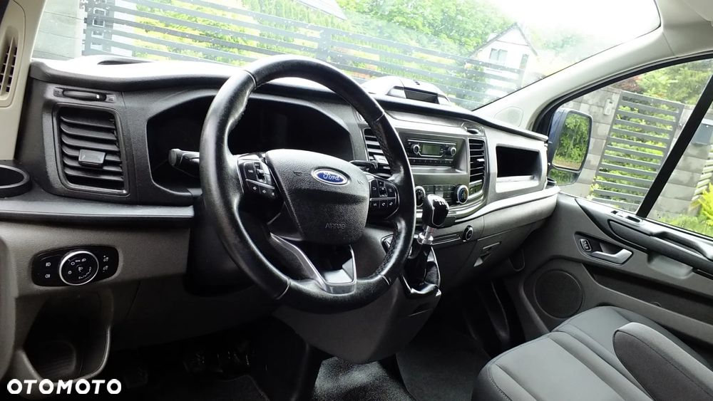 Ford Transit Custom - 19