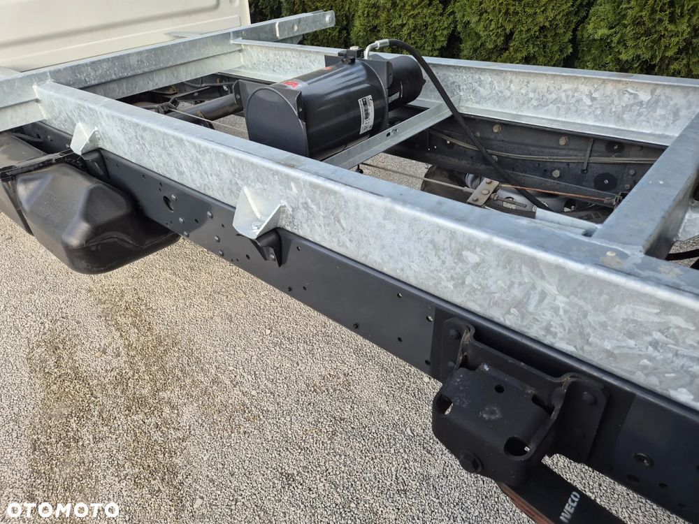 Iveco 70C17 65C15 50c15/ - 11