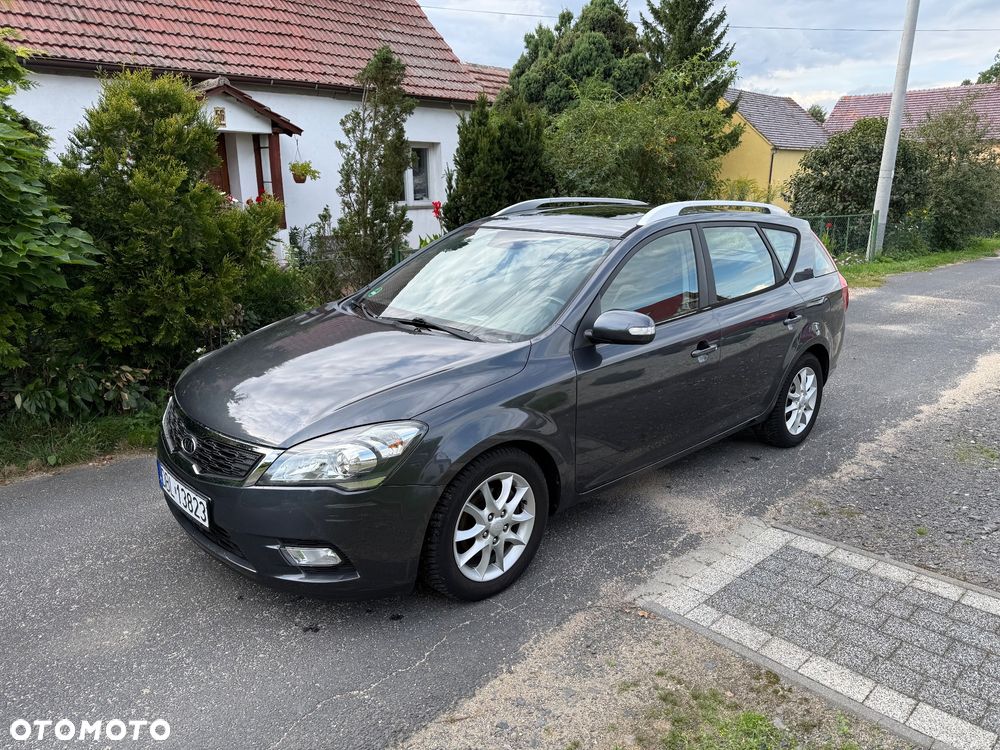 Kia Ceed 1.6 CVVT Spirit - 1