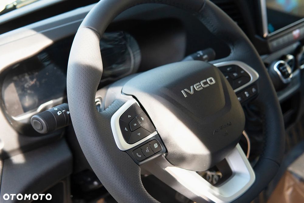 Iveco Daily 35S18H V - 25