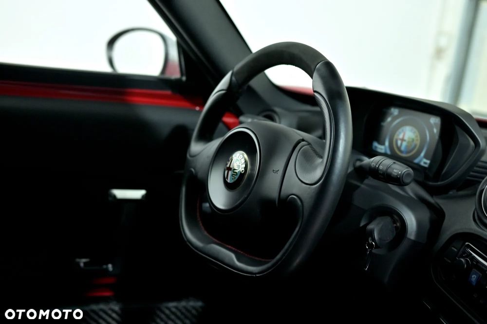 Alfa Romeo 4C 1750 TBi TCT - 39
