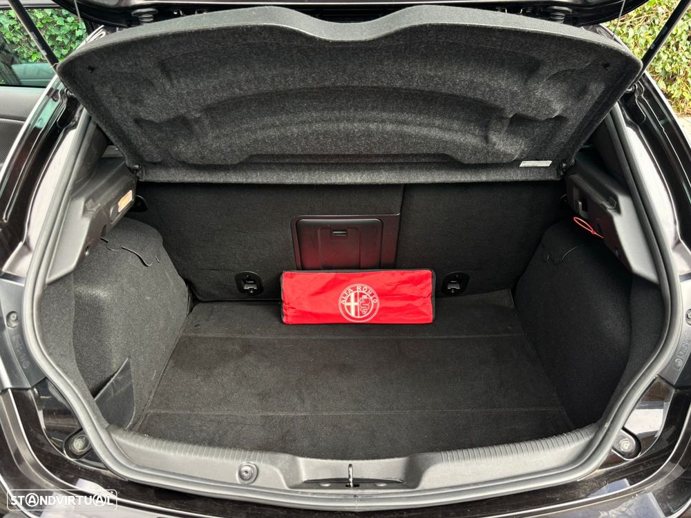 Alfa Romeo Giulietta 1.6 JTDM Sport TCT - 13