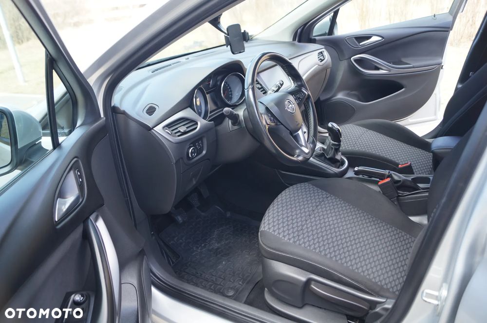 Opel Astra 1.4 T GPF Elite S&S - 22