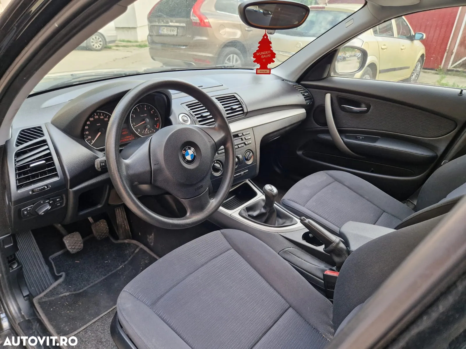 BMW Seria 1 - 8