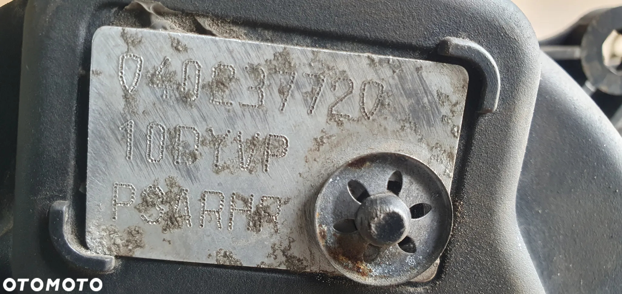 Silnik słupek blok Citroen C5 III 2.0 HDI RHR - 7
