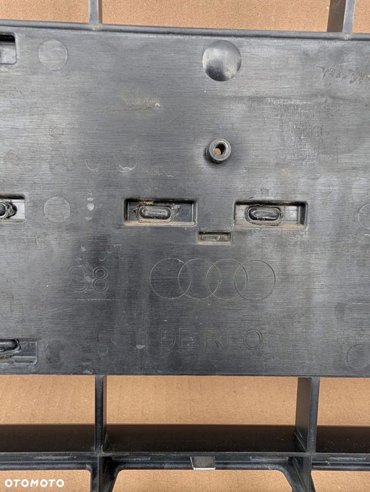 Grill ATRAPA Audi S8 D4 4H ORYGINAŁ BEZ NAPRAW - 11