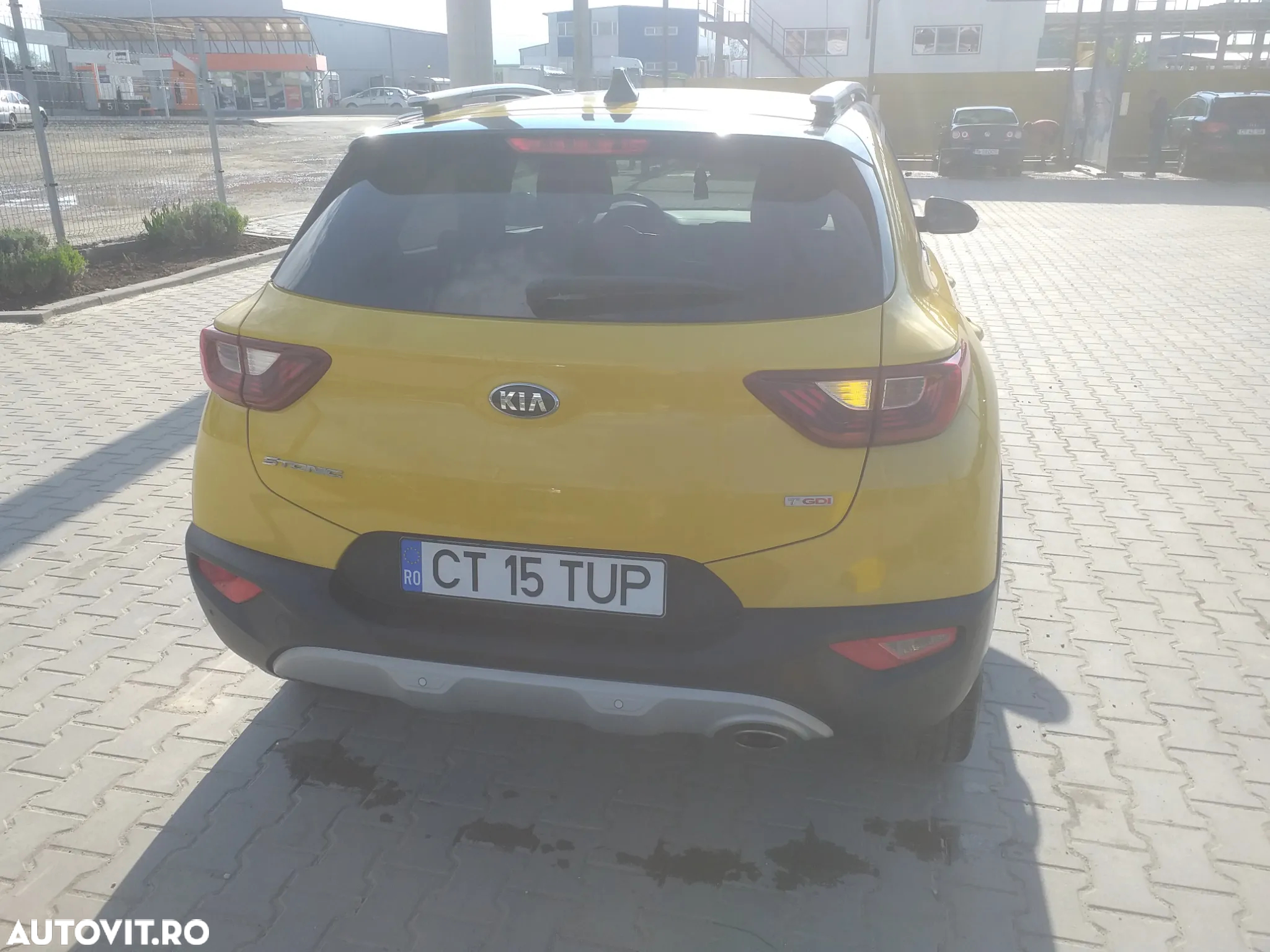 Kia Stonic 1.0 T-GDI HP 7DCT Trend - 4