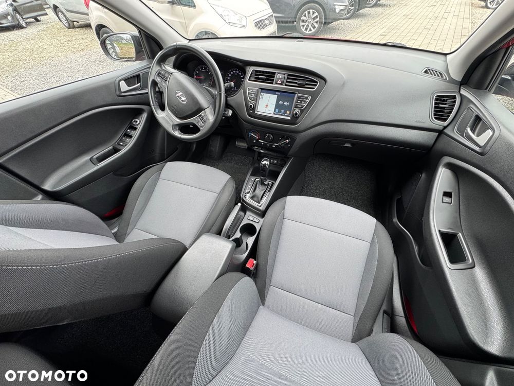 Hyundai i20 - 14