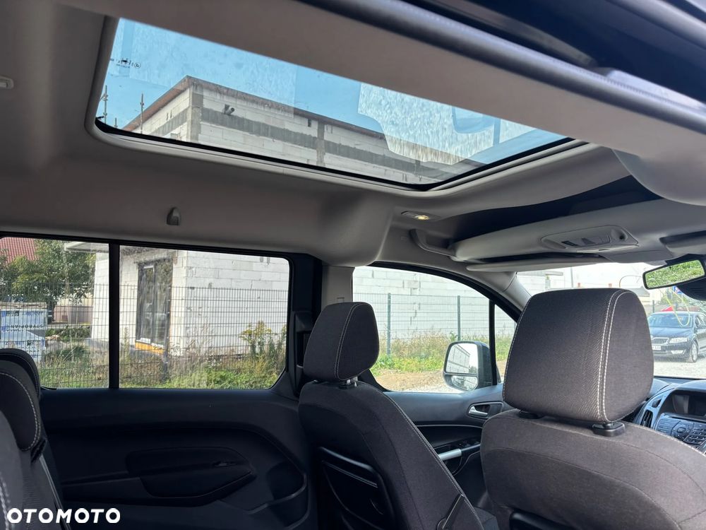 Ford Tourneo Connect - 27