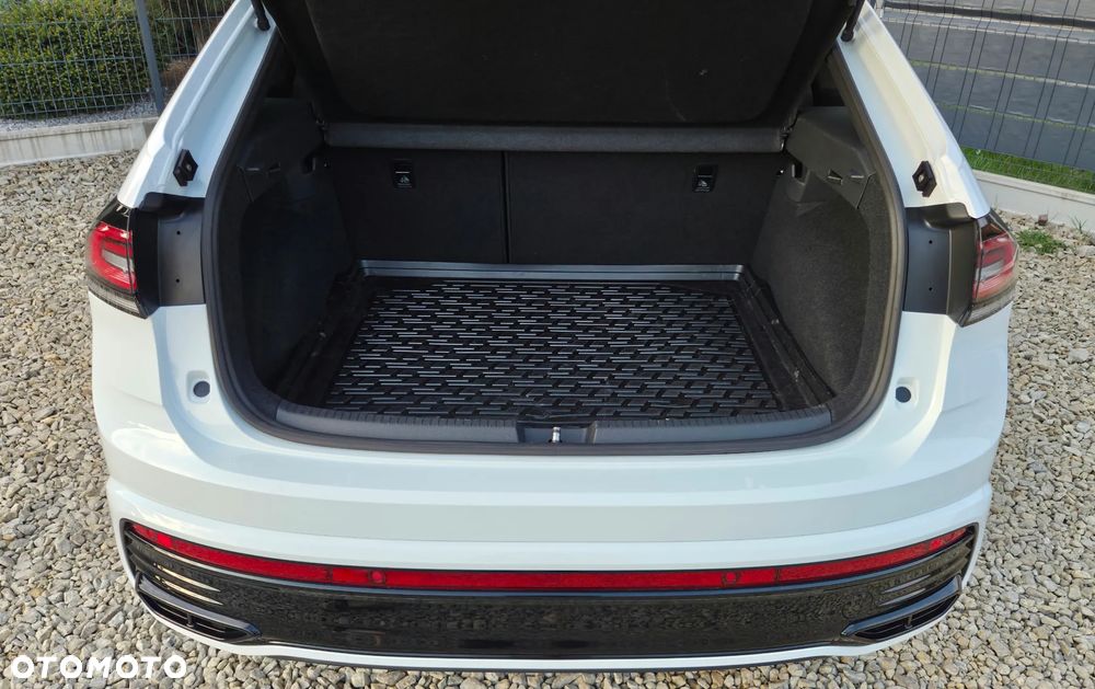 Volkswagen Taigo 1.5 TSI OPF DSG R-Line - 32