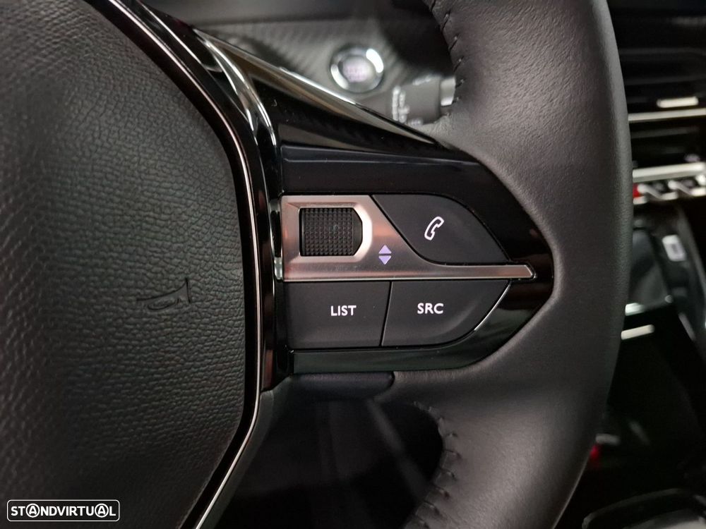 Peugeot e-208 51 kWh Allure - 17