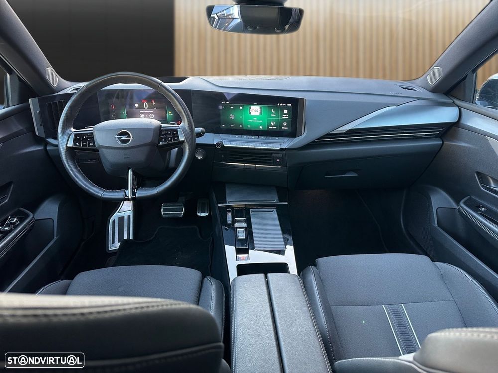 Opel Astra 1.2 T GS Line Aut. - 11