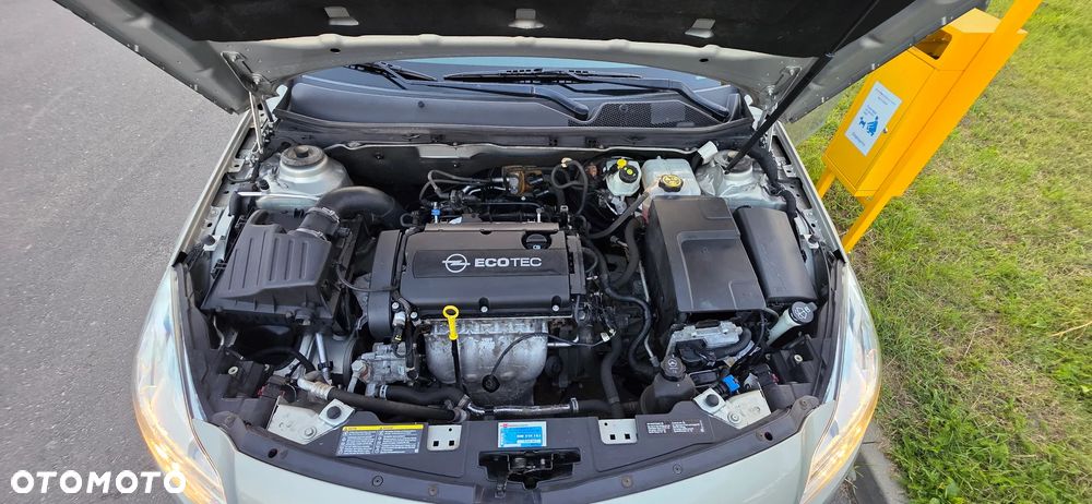 Opel Insignia - 24