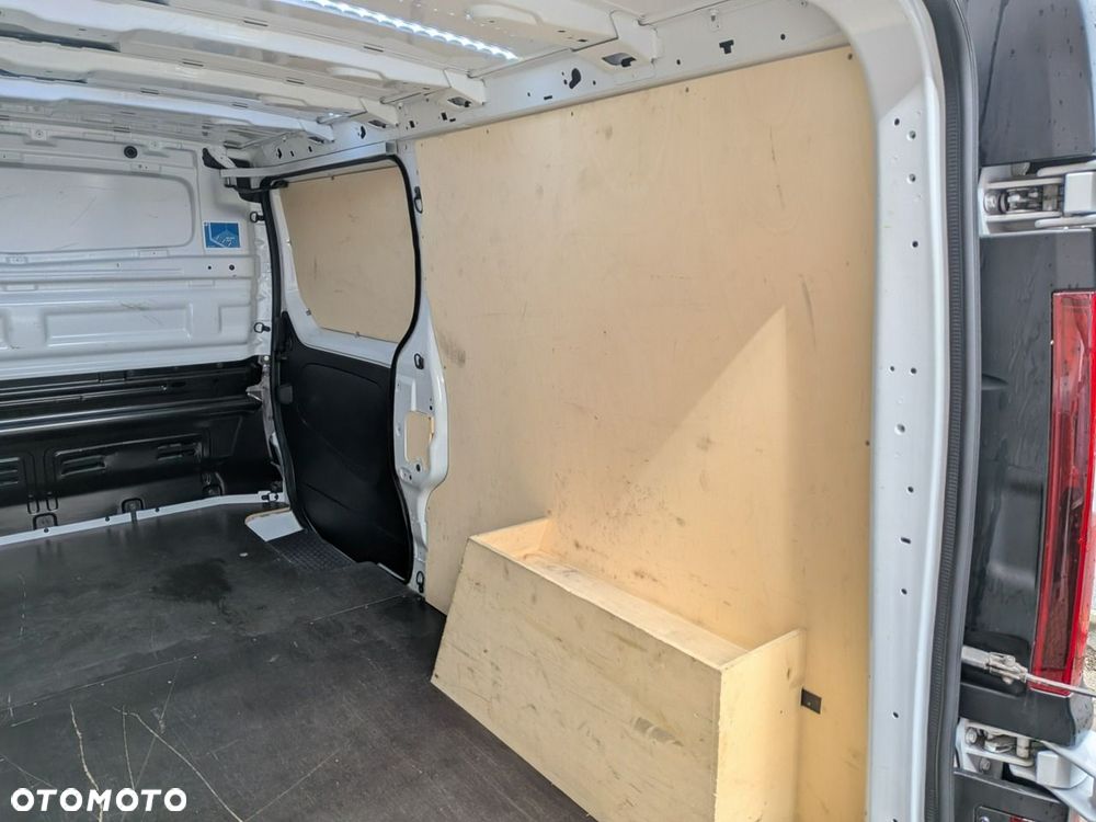 Renault Trafic - 24