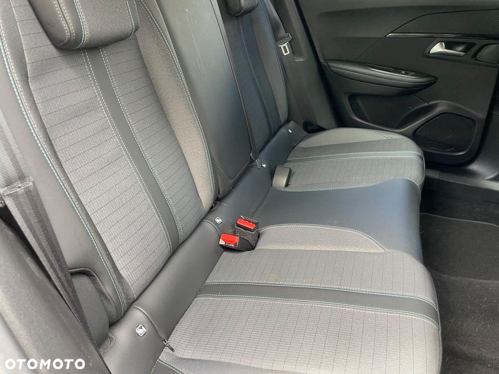 Peugeot 2008 PureTech 100 Stop&Start Active Pack - 31