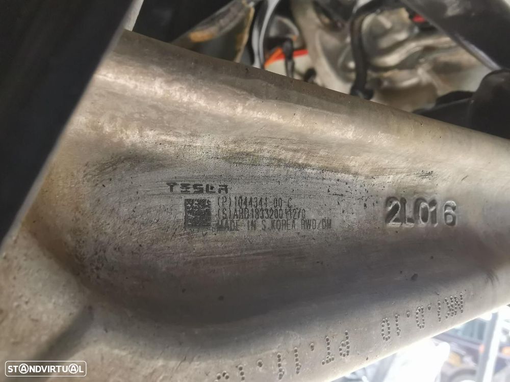 BRAÇO SUSPENSÃO INFERIOR FRENTE DIREITO TESLA MODEL 3 - 1