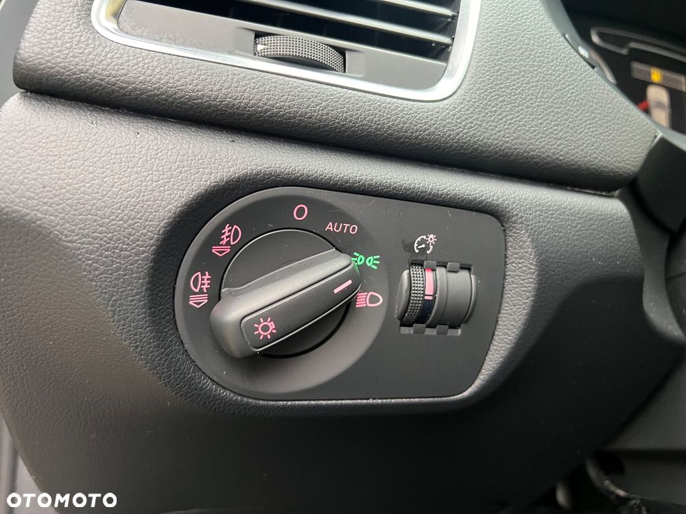 Audi Q3 2.0 TDI - 25