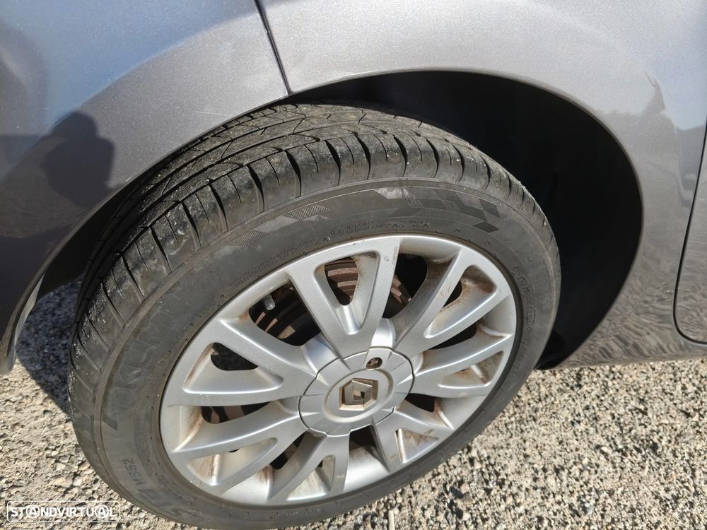 Renault Clio 1.2 TCE Dynamique S - 10