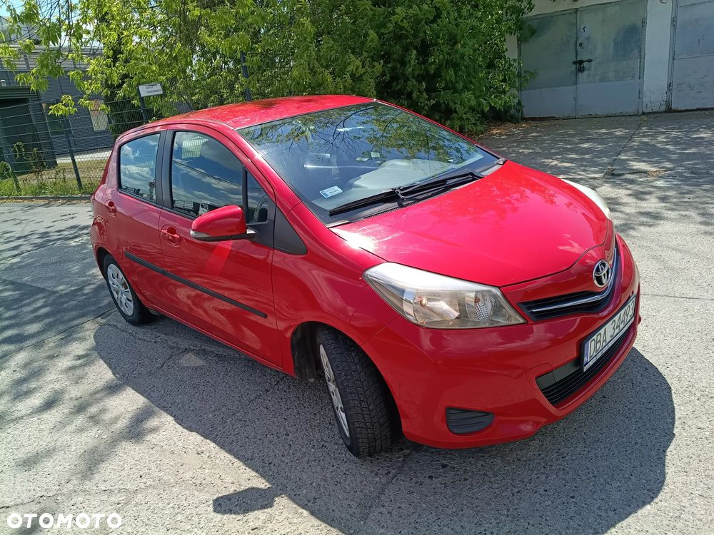 Toyota Yaris 1.0 Sol - 9