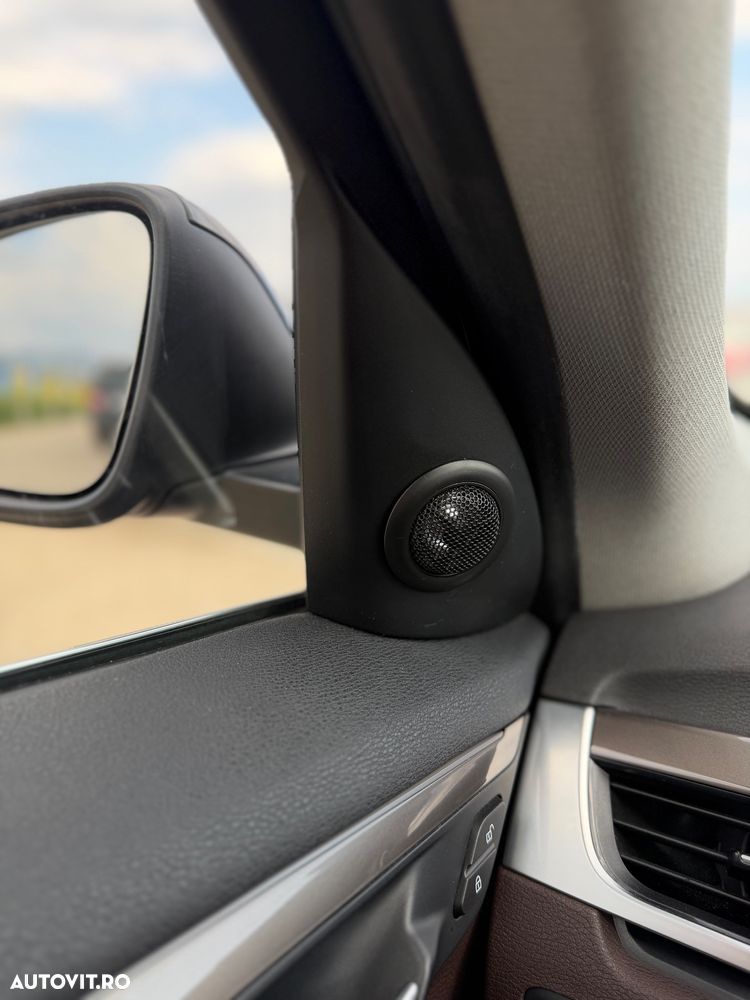 BMW X1 sDrive16d xLine - 18