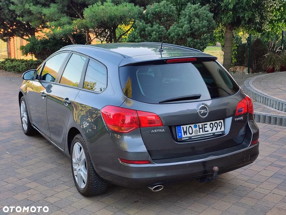 Opel Astra 1.4 Turbo Edition - 29