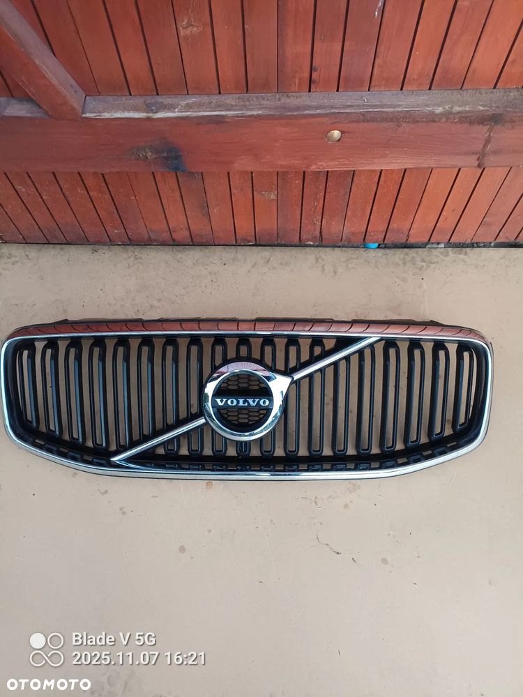 Grill Atrapa Volvo XC60 II - 2