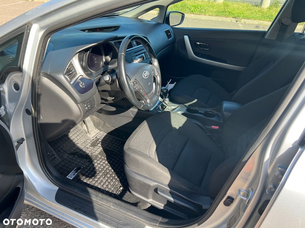 Kia Ceed 1.6 CRDi Smart - 9