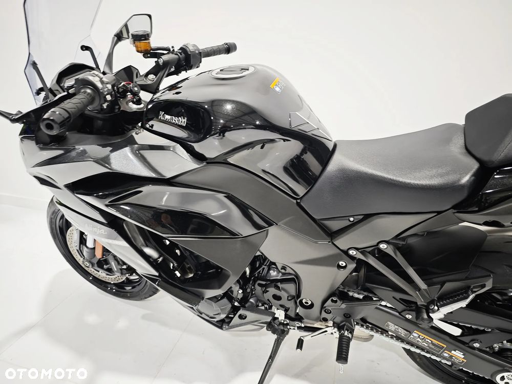 Kawasaki Ninja 1000 SX - 20