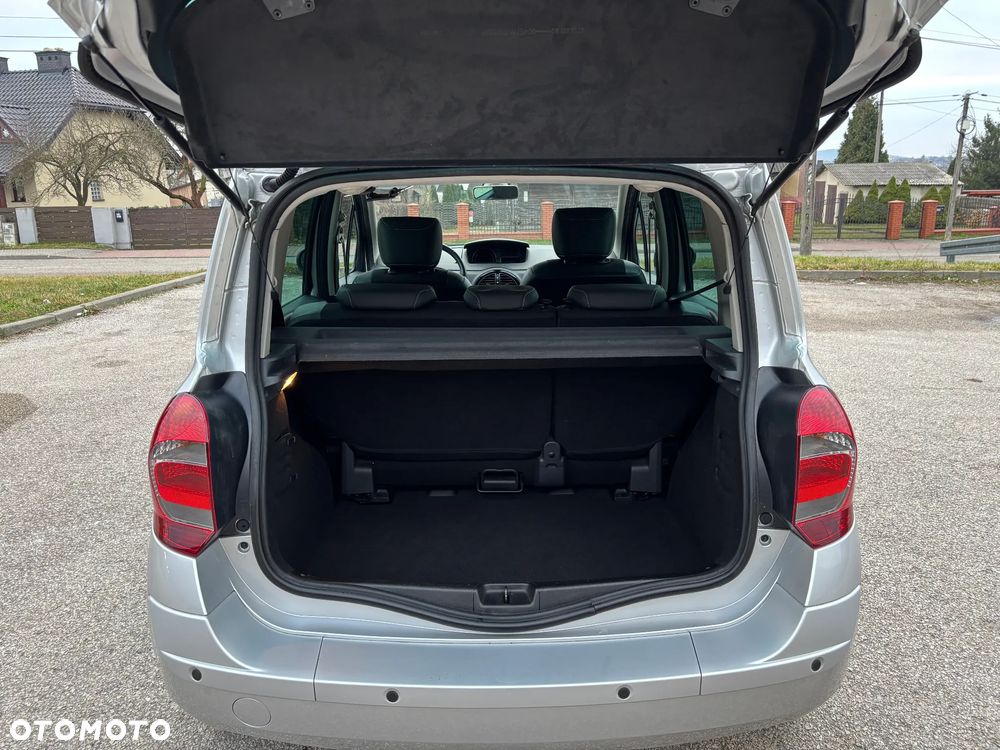 Renault Modus 1.2 16V Night and Day - 11