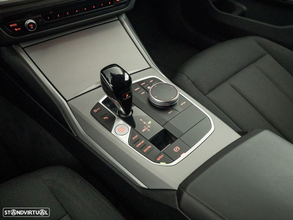 BMW 320 - 26