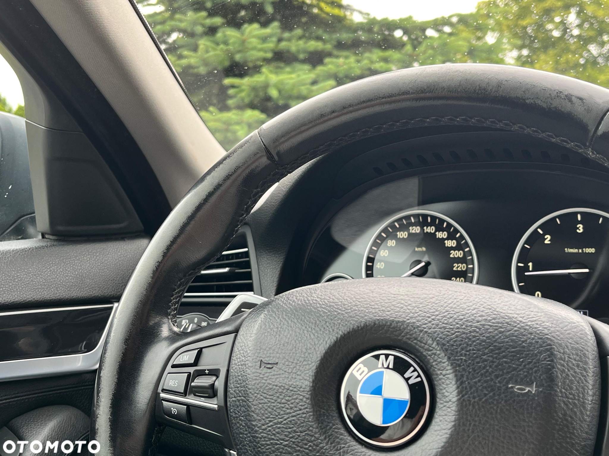 BMW Seria 5 520d xDrive Luxury Line - 17