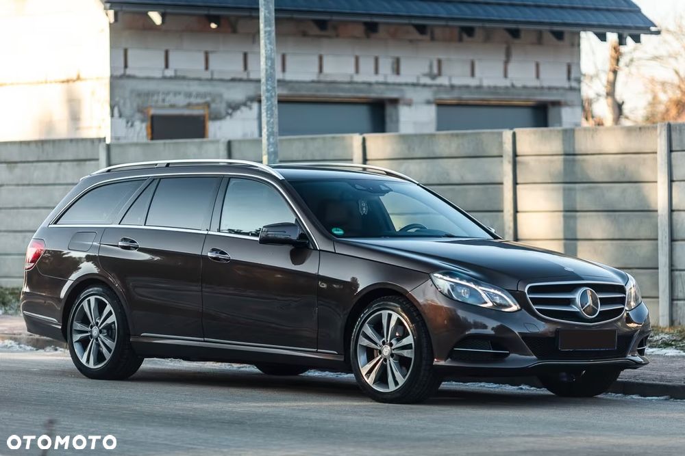 Mercedes-Benz Klasa E 300 BlueTec Hybrid - 2