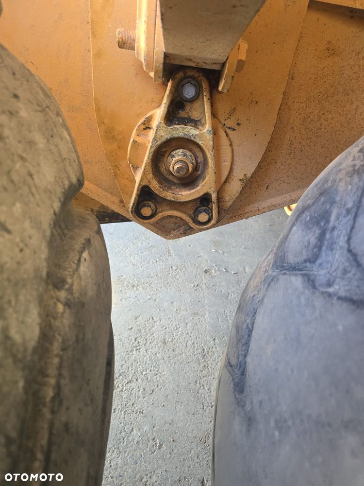 Volvo A25D - 17
