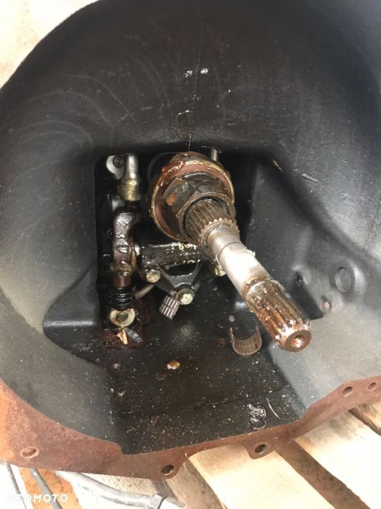 skrzynia Massey Lamborghini Same sadowniczy - 3