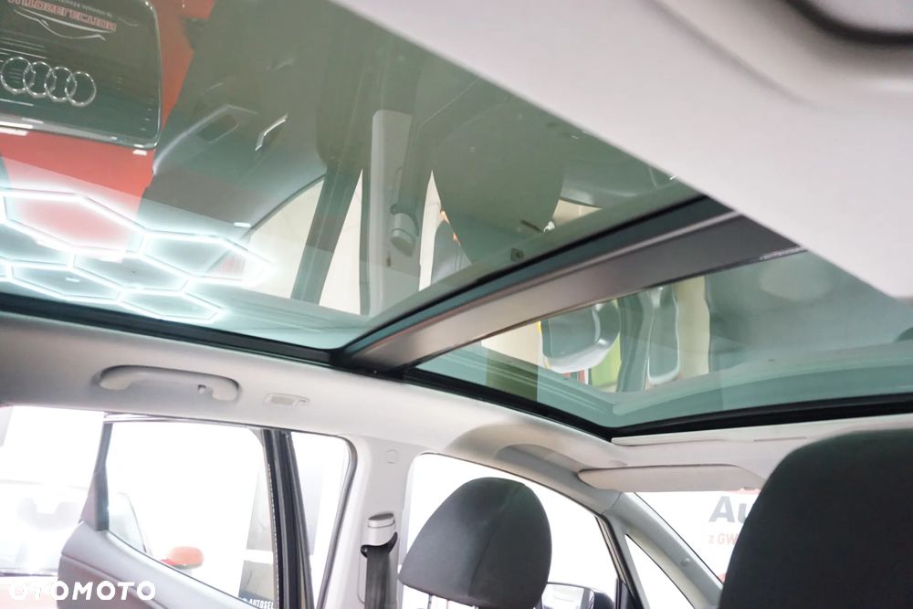 Kia Venga 1.4 CRDi 90 Spirit - 16