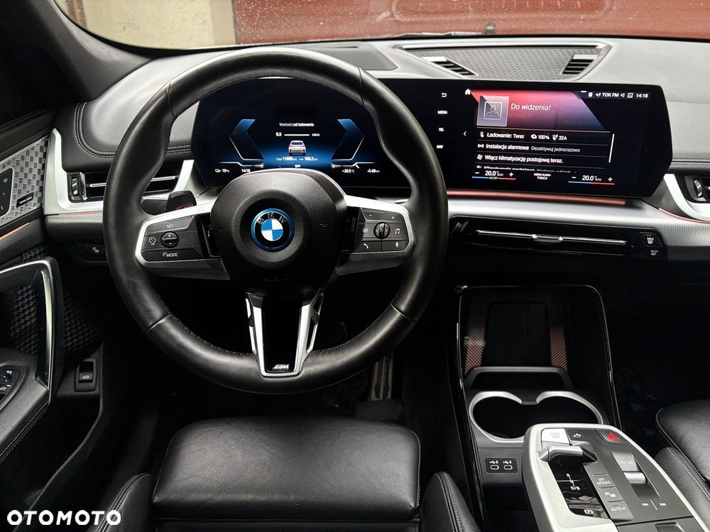 BMW iX1 - 18
