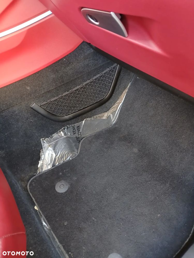 Alfa Romeo Stelvio - 32