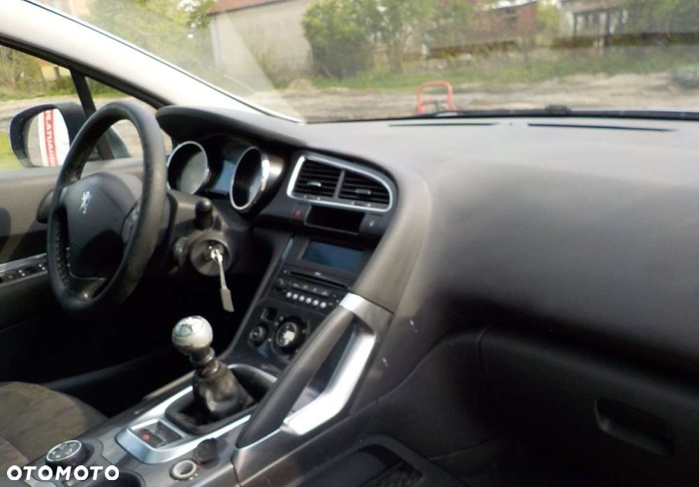 Peugeot 3008 - 17