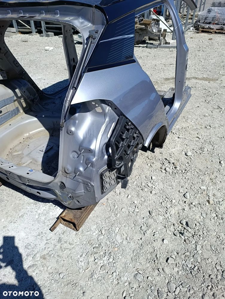 Ćwiartka błotnik prawy tył Peugeot 2008 II 2 - 3